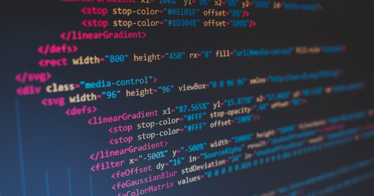 MT5 vs cTrader on a VPS: Which Platform Actually Performs Better for Automated Trading